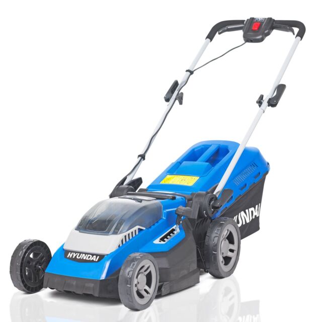 Hyundai 38cm Cordless Roller Lawnmower c/w battery charger